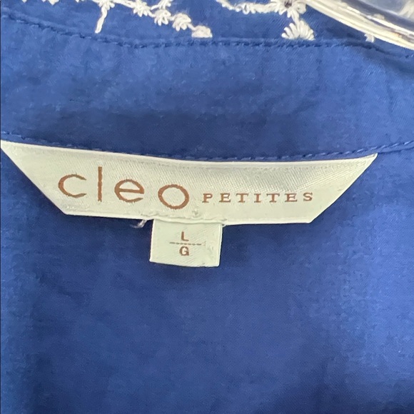 Cleo Blue and White Patterned Button Down Shirt - Picture 2 of 4